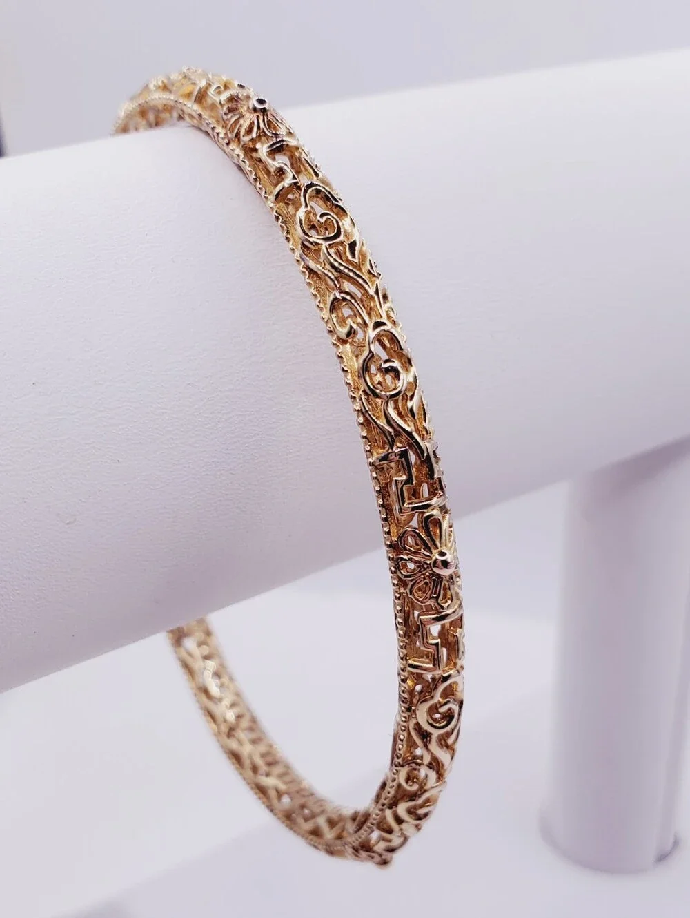 18k Yellow Gold - 925 Sterling Silver Flower Design Bangle Bracelet